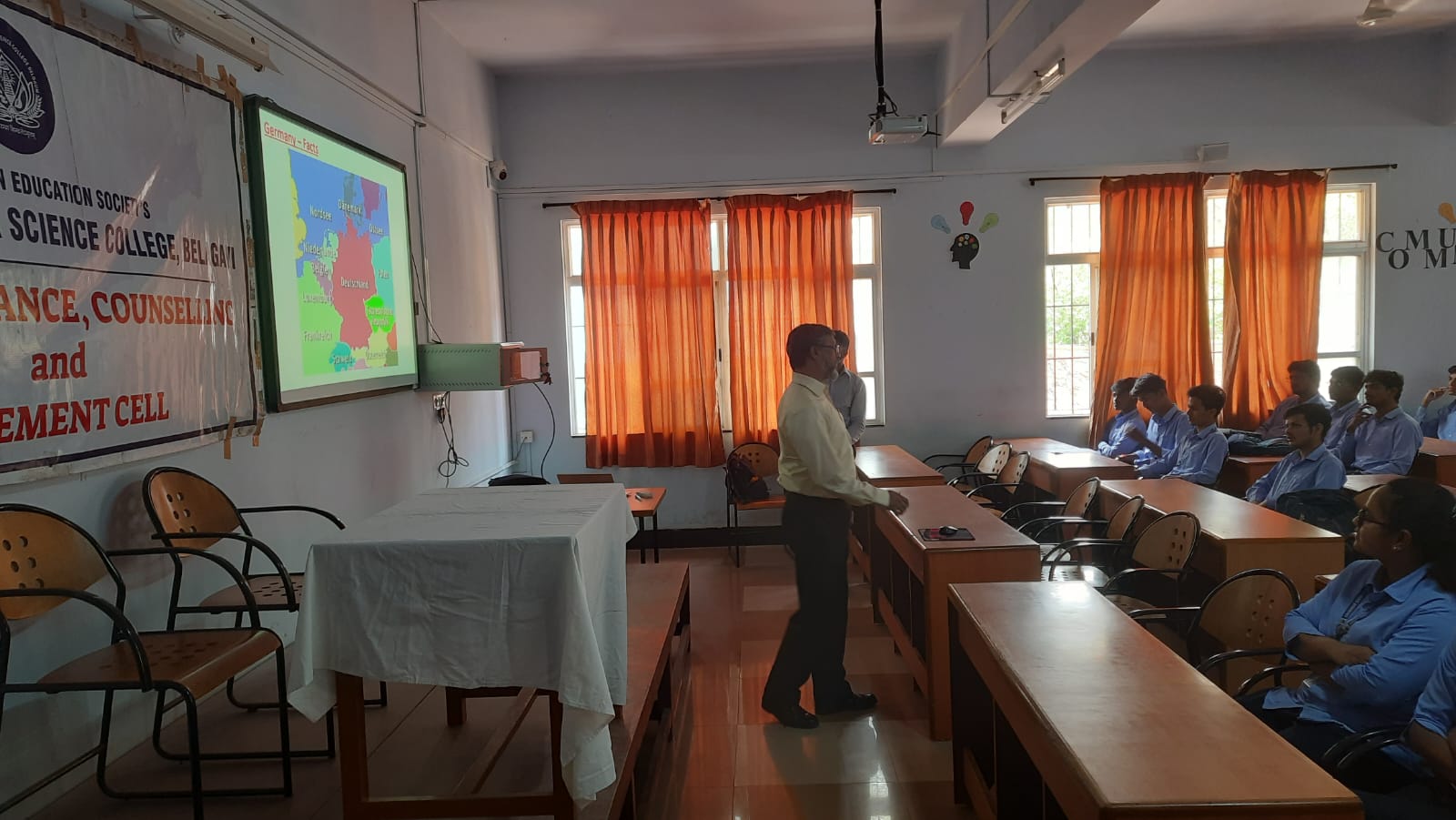 Seminar Image